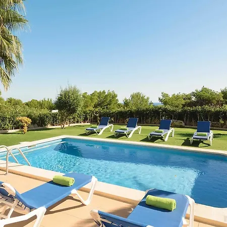 Rachel Villa Arenal d'en Castell